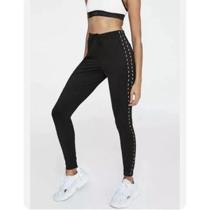 NWT PINK Victoria’s Secret Black Skinny Track Pant XS